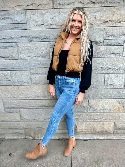 Instant Confidence Puffer Vest - Camel