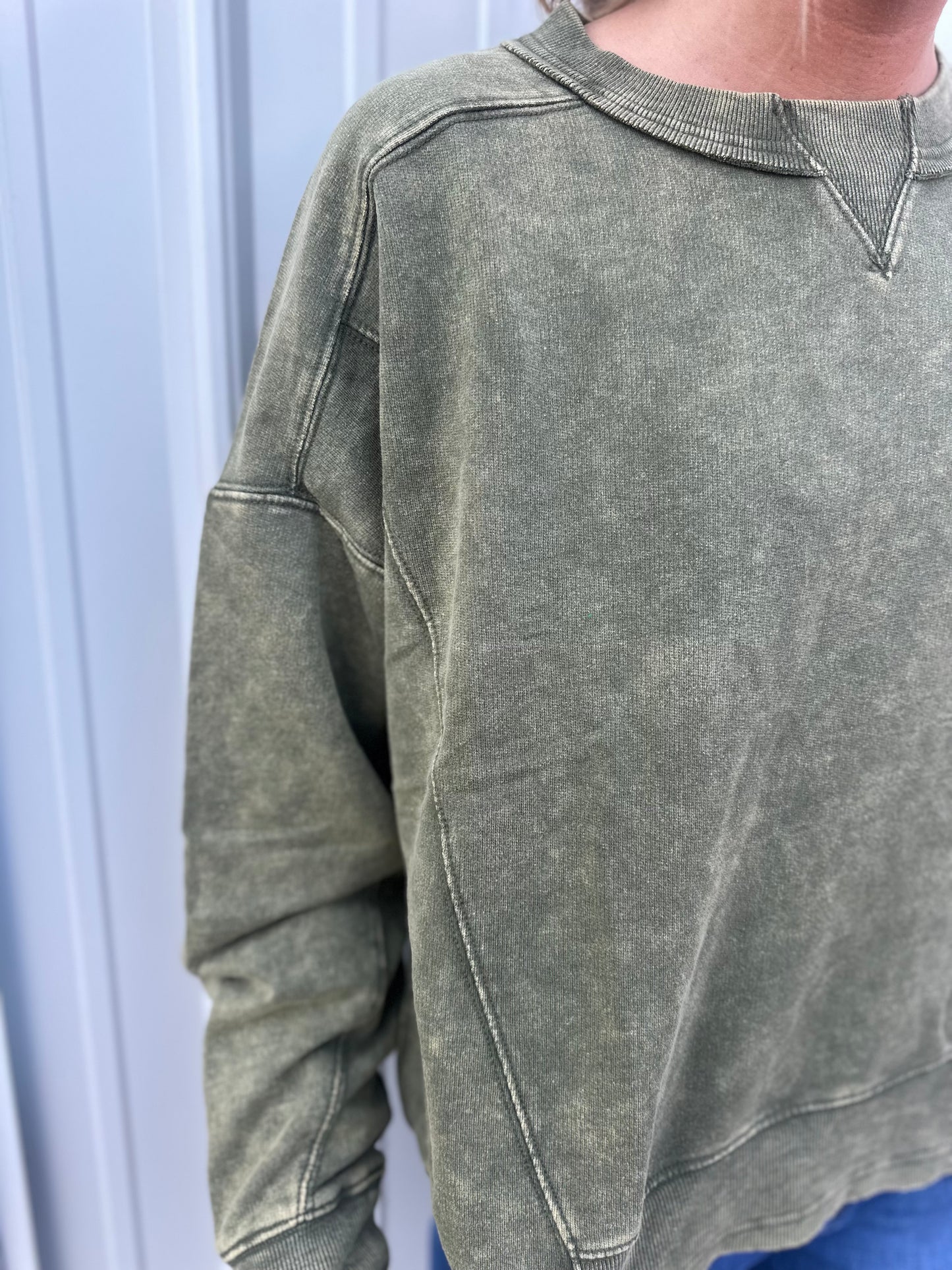 Everyday Pullover - Olive