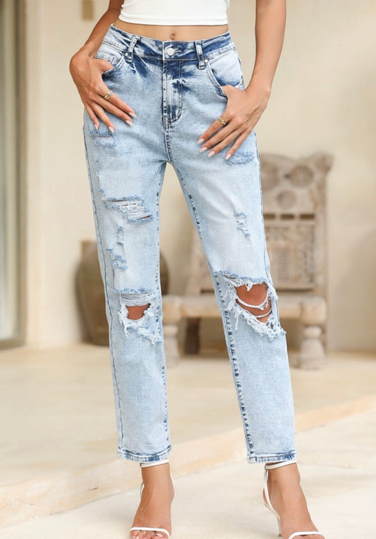 Distressed High Rise Skinny - Light