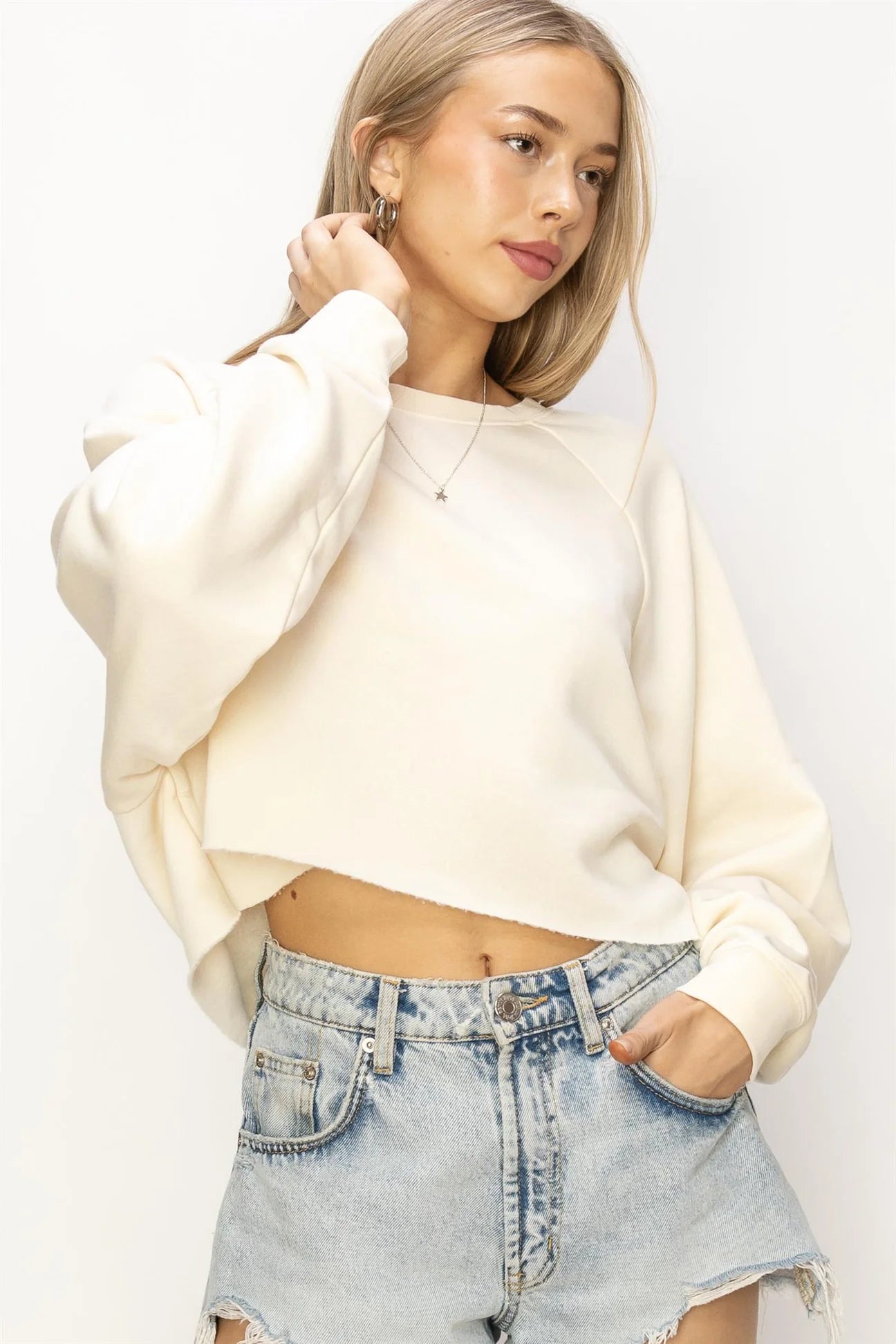 Laid Back Crop Sweatshirt - Cream